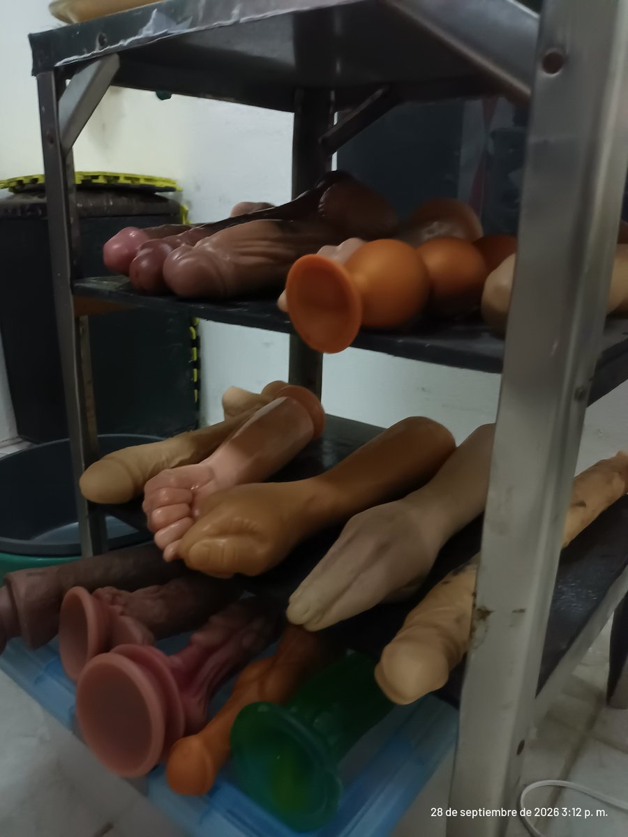 fist_insaciable's tweet photo. @ffistercom @x_lube #ffisting #gayfisting #fistpunch #puchhole #doblefisting @Fisting69adic #fistinggay #publicfist #fistbottom #fisttoys #openhol #Fistingdoble #fistingdildos
#punchfist #fistinggroup https://t.co/ZixS7ZcCcS