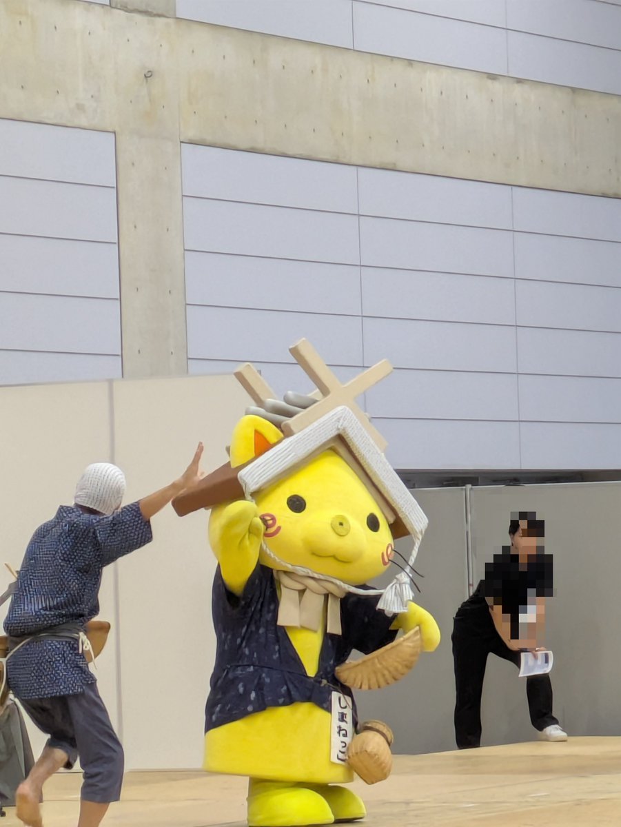 SNchan's tweet photo. 2026/09/22 
#しまねっこまつり2026

①②ステージで安来節を踊るしまねっこちゃん
すっかり板についているね！
③④フォトブースで写真撮影会

#しまねっこまつり
#しまねっこ https://t.co/DVuXvGFIu5
