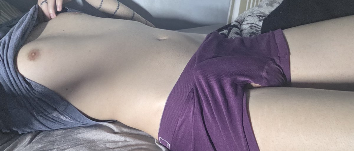 Yaki_XuX's tweet photo. Ultima foto q tirei ontem

#nsfwtwt #twink #femboy https://t.co/TdGMbKrNm3