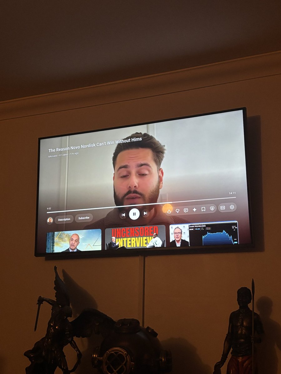 ThConvictedBull's tweet photo. @Matkinvest @arthritisfinger What a coincidence I was scrolling through X reading posts on my feed , saw this post went to the comment section and saw your comment meanwhile I was watching your Hims video in the background 

What a small world haha 🙌
Great video by the way as always 🚀👌 https://t.co/P42zf9yAym