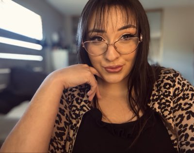Chi_Chi_Milf's tweet photo. #NewProfilePic https://t.co/tSGPg0synE
