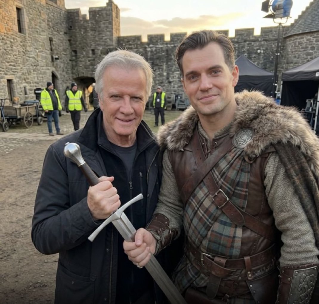 TVandFilmStars's tweet photo. Love this, past and present.
Highlander 1986 and Present.

Christopher Lambert as Connor MacLeod (The Highlander), a 16th-century immortal born in Glenfinnan, Scotland, near the shores of Loch Shiel.

And Henry Cavill as Connor MacLeod now. https://t.co/m2XbsrEYG6