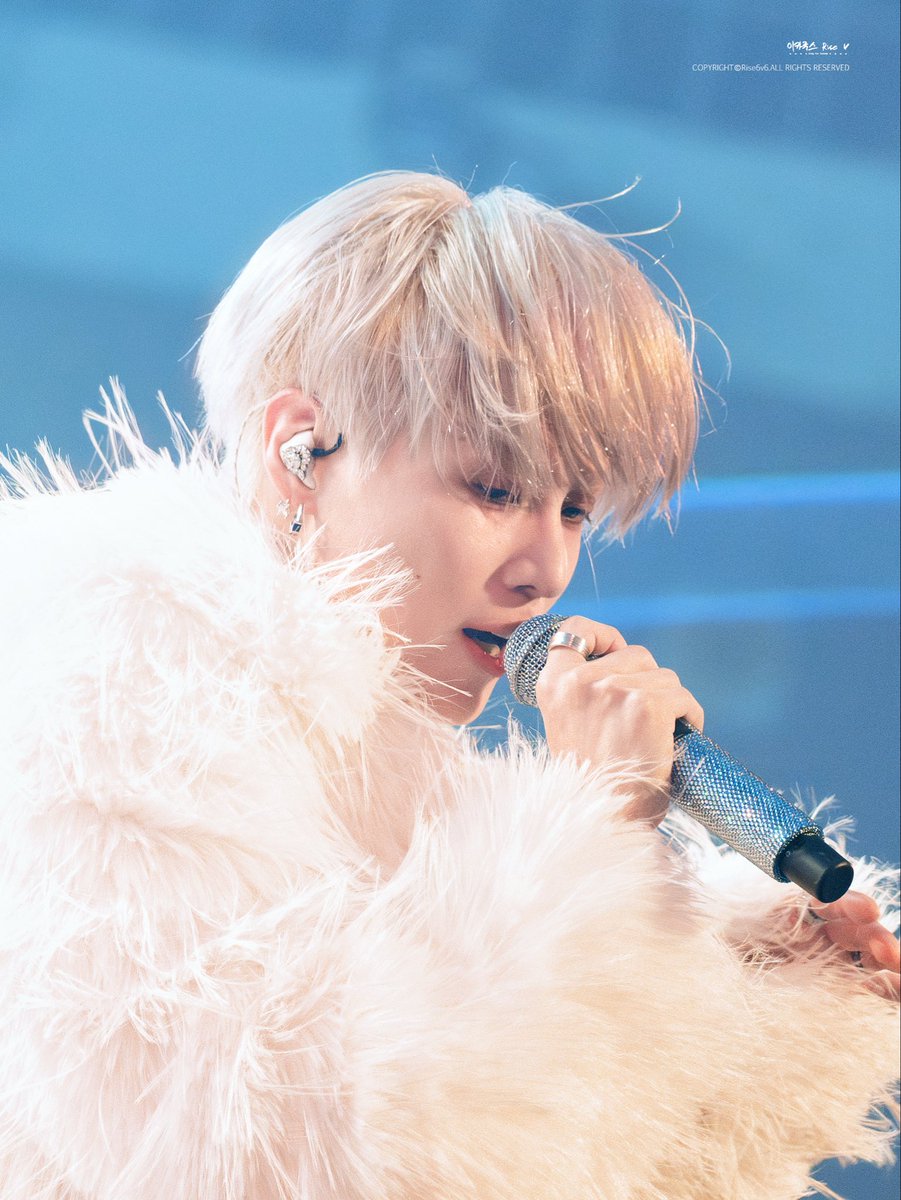 Rise6v6's tweet photo. 20260918-0920<LiMiNaL> 

@Taemin_Xoalsox_ 
#태민 #泰民 #TAEMIN #テミン
#TAEMIN_LiMiNaL 
#TAEMINWORLDTOUR 
#TAEMINTOUR https://t.co/SFj8yjDJ12