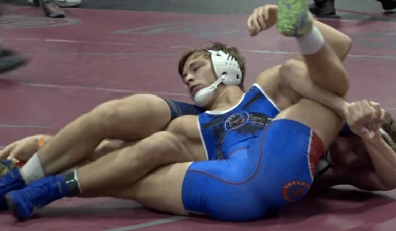 BigDicklatin2's tweet photo. The coaches LOVE when you spread your opponent real  wide &amp; open so they can get a good look at the tight little boy pussy. 
#boypussy #gay #bulge #malebonding #homoerotic #gaymuscle #muscleboys #spladle https://t.co/JuBHpQMcpQ