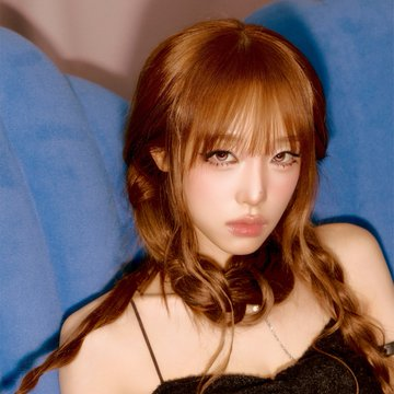 _Kpop_Stats_'s tweet photo. Happy 27th birthday to YENA! https://t.co/2xsofCKp8Q