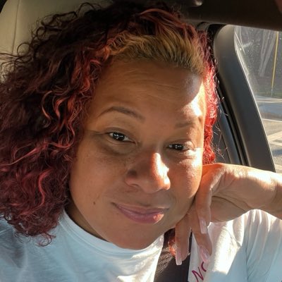 Trisham87286403's tweet photo. #NewProfilePic https://t.co/G22HE6JFW2