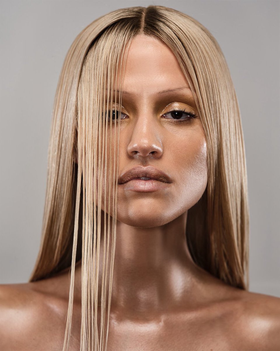 jacquemusx's tweet photo. Gabbriette by Indiana Piorek for CR Fashion Book https://t.co/UhLL1Hf7N2