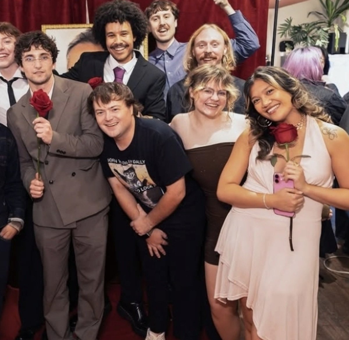 hearts4bof's tweet photo. anthony looking confused as hell and HANBON MOGGING THE SHIT OUT OF HIM 🥹🥹🥹🥹 GOD I LOVE HER SHES UNREAL https://t.co/1omIpFv8NA