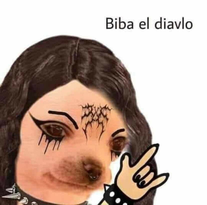 KillCastillo's tweet photo. Yo a los 14 escuchando Slipknot y Marilyn Manson: 😂 https://t.co/4wdmSPtUcG