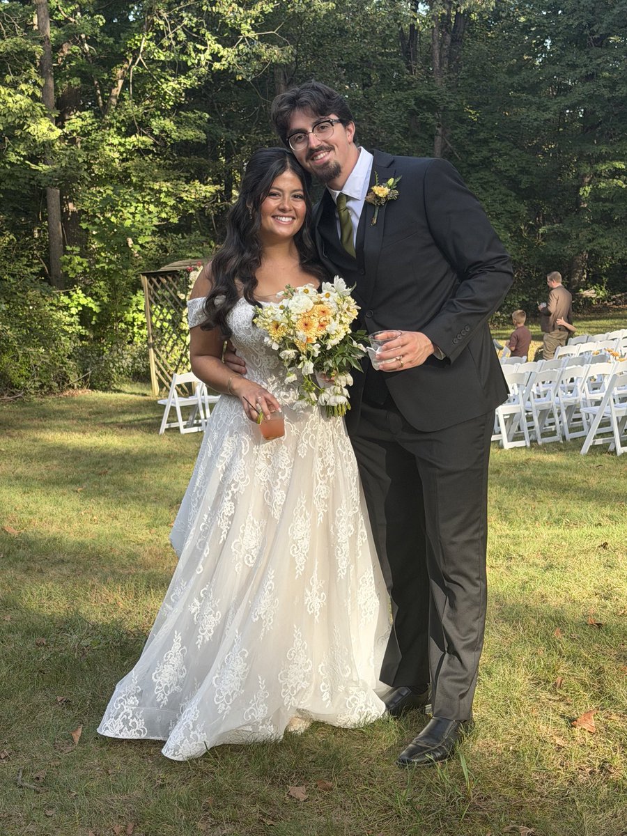 withaseaview's tweet photo. Got married on Saturday and it was actually the best day ever 😭 tell me why I’ve cried and stressed and panicked over this day for over a year and now I’m literally so sad it’s over!!!!!!!! https://t.co/D61Czw5fOz