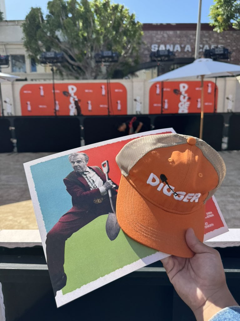AxelTalksFilm's tweet photo. WE HERE!!!!! https://t.co/U4IS8CLJhn