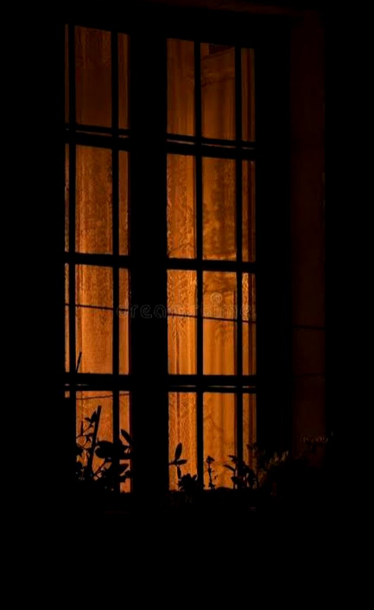 CesarSponda's tweet photo. «La familia grande», 2026
Fragmento
César Sponda
#libros

Recuerdo especialmente aquel pequeño pueblo español, con apenas habitantes, sin restaurantes y casi ningún visitante. Tras aquel ventanal, a la luz de las velas, yacía la abuela, enferma, en su lecho. https://t.co/GjiT23XlrU
