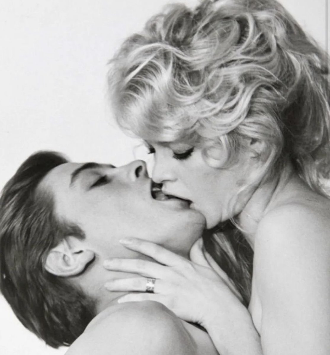 princessmaxxin's tweet photo. me and my husband https://t.co/mQ1po0ibJ5