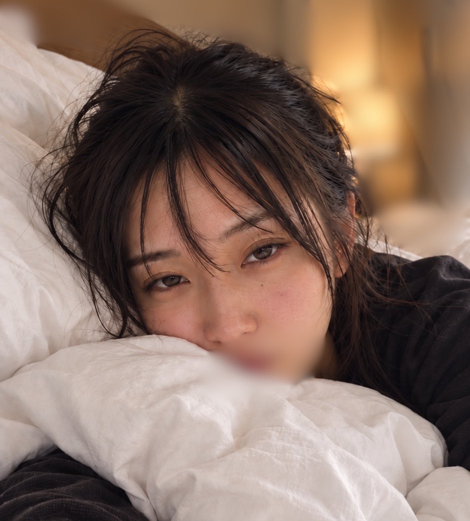 mio_hoiku's tweet photo. ねむいなぁ、、、

目覚まし無しで起きれたのに
お布団から全然出られない

お布団の中って
なんでこんなに幸せなんだろう🥺

でも子どもたち待ってるから
あと1分だけ、、、笑 https://t.co/NBemran1GK