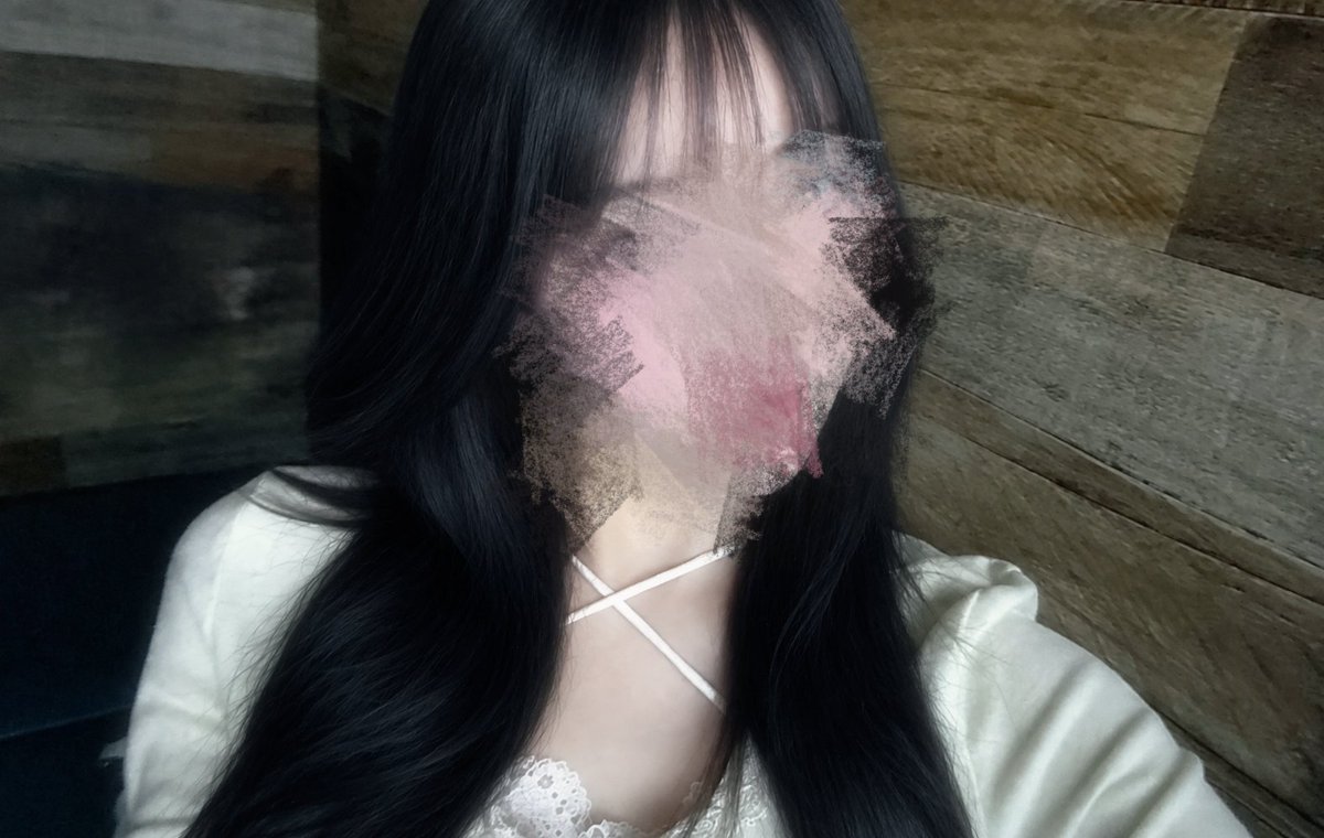 2bt4yg's tweet photo. ♡ おともだち探し ♡  🤍🪽 

金髪に染めたり黒髪にしたりを繰り返してる女です♩エモモは儚いけど、本人はやかましいです😽

友達大事にします。🈁 

ID : 157778087

♡ or  RT or 💬でお迎え行きます🚗³₃

 #ミラティブ 
 #ミラティブ配信者と繋がりたい https://t.co/o75V1vyGYZ