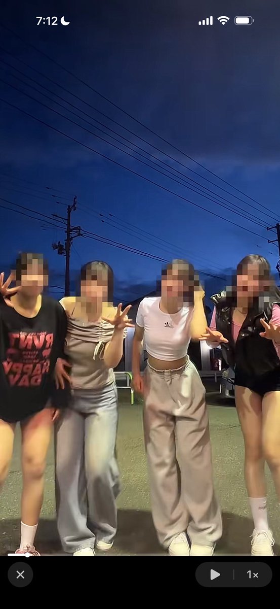 x8yxo's tweet photo. 4人全員えろいな💕
#オナペ https://t.co/wKns5HWd6n