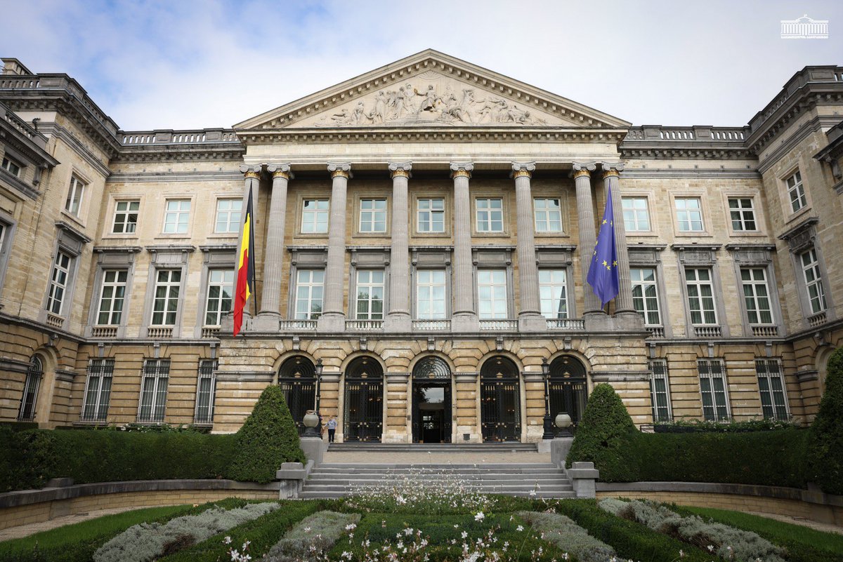 GeorgiaInEU's tweet photo. 1/3
🇬🇪🇧🇪����🇺
Important parliamentary visit to Belgium and Luxembourg, led by Chairman of the Parliament of Georgia @shpapuashvili. https://t.co/ONryhjSVeX