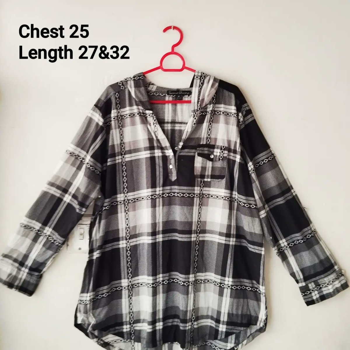 zeynepoz777's tweet photo. Hoodie top available. DM for details. https://t.co/Oy0hFtx109