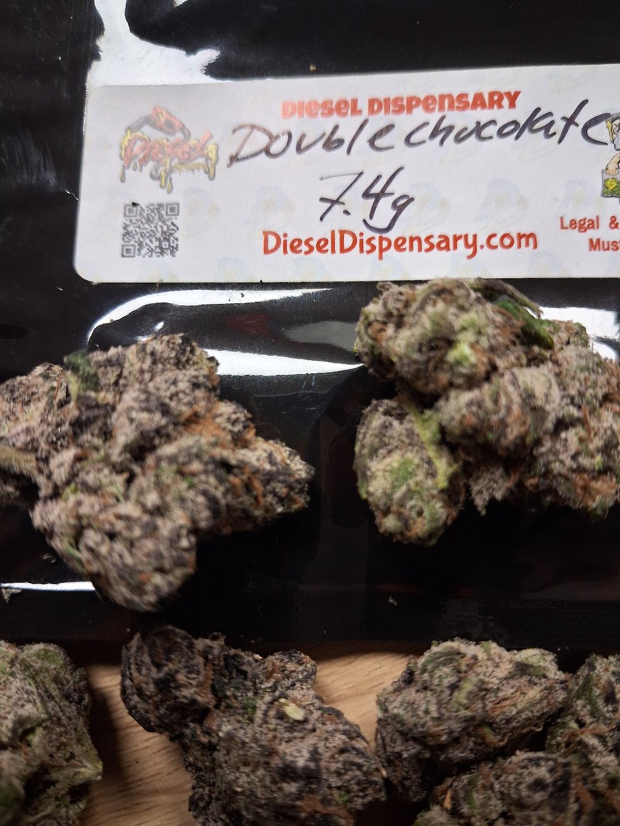SaulGoodman727's tweet photo. Wow. Intense terps on the onion.  Gmo without the sweet. Burnt onion taste 😋 
Chocolate was luxurious..solid company to work with. Always fresh,fast,proper smoke.
I've shopped a dozen times so far, will keep returning. Thanks @CryptoChronicX https://t.co/sQCuHKryY1
