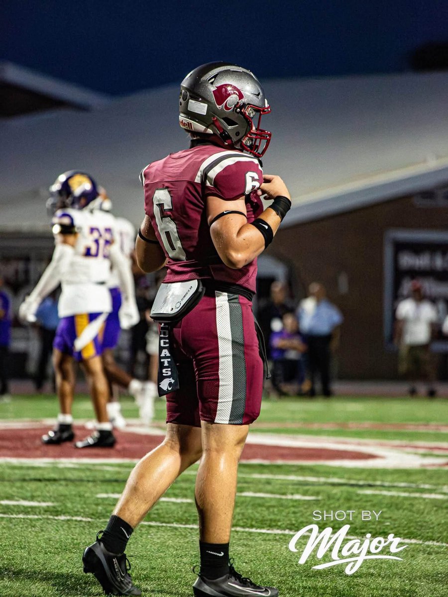 brayden_fayard's tweet photo. Letterman Night and game pics! https://t.co/qWGQqftDXN
