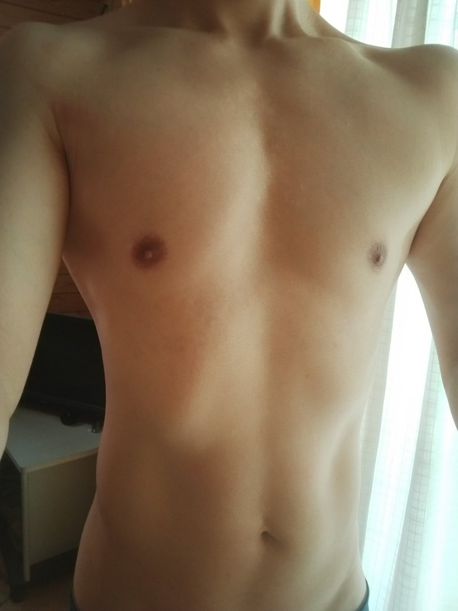 shinya_model's tweet photo. 寝ても寝ても寝足りない…笑

#パーソナル #ダイエット #ストレッチ #くびれ #筋トレ #腰痛 #肩凝り #ボディメイク #細マッチョ #モデル https://t.co/b7EsC0uzVd