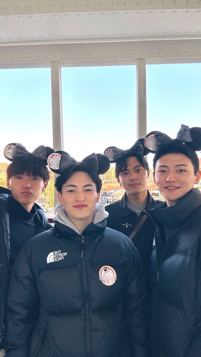 SS10620029's tweet photo. 今年も行きたい🐭🏰✨ https://t.co/H1dhEXs3Cx