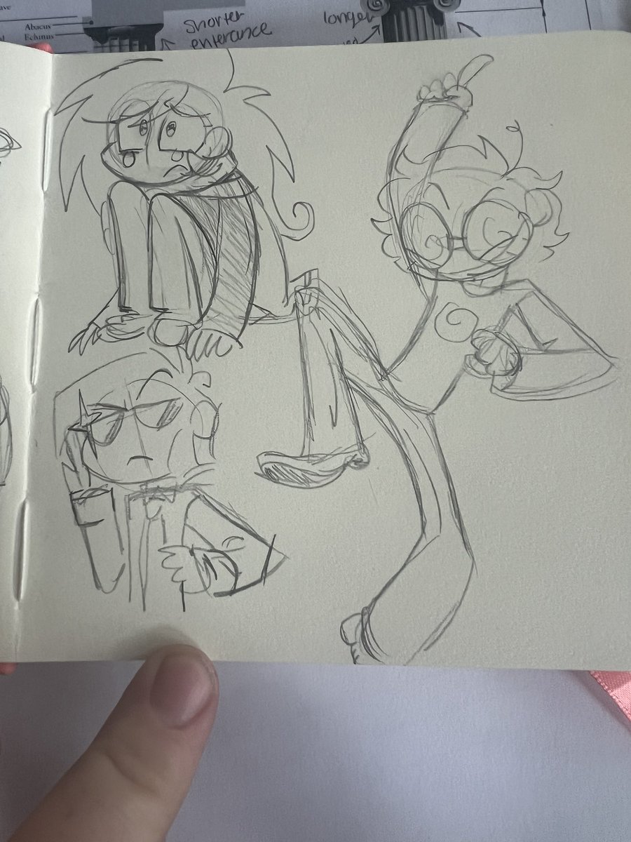 FlSITRON's tweet photo. treeny tiny sketchbook doodles in class i wanna get better at posing and cartoony proportions https://t.co/AruCQaCztk