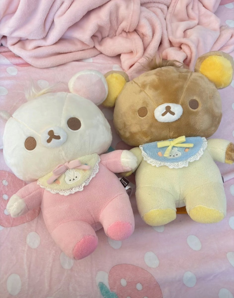 kittiburger's tweet photo. so many plushies that i want https://t.co/YhjLqu3Y7L