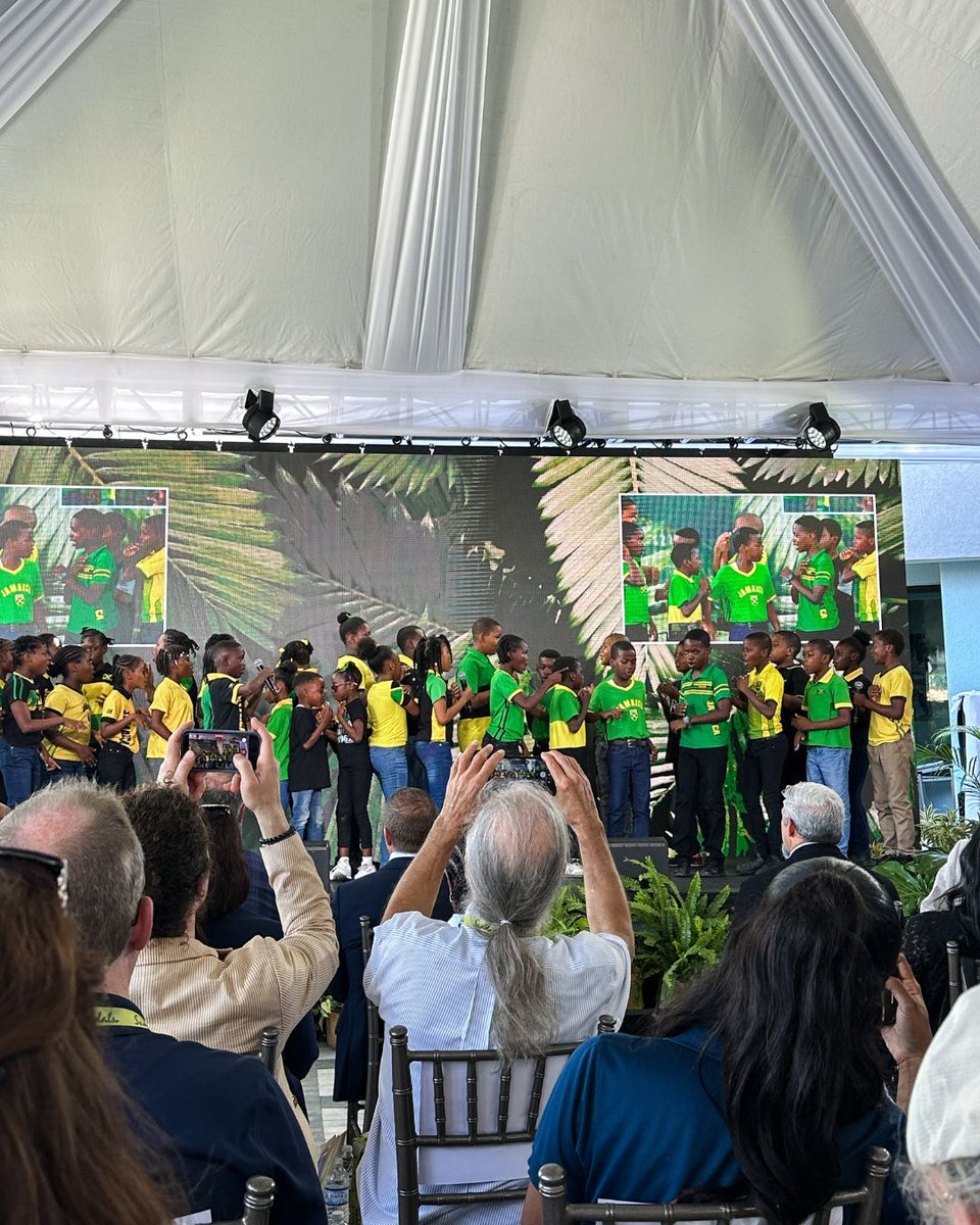 AsiaShumakdb9's tweet photo. The event at Sandals Dunn’s River showcased Jamaica’s resilience and commitment to welcoming guests back with confidence. Visit Sandals Dunn’s River this holiday season or in 2026 to experience Jamaica’s beauty. https://t.co/5WO6RAnLix