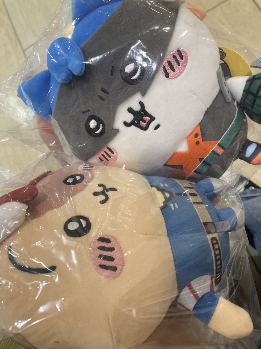 tennma0715's tweet photo. 数年前に買ったお気に入りの子達！！
今は家で仲良く飾られてる！笑笑 https://t.co/p3CbnAMY2o