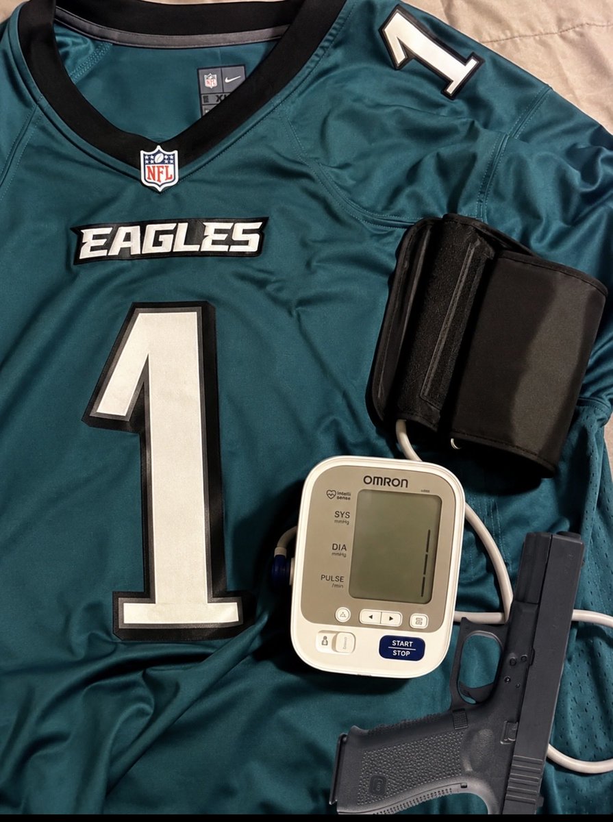 CooperDeJawn3's tweet photo. Eagles MNF game essentials ✅ https://t.co/N6nfQYh5RC