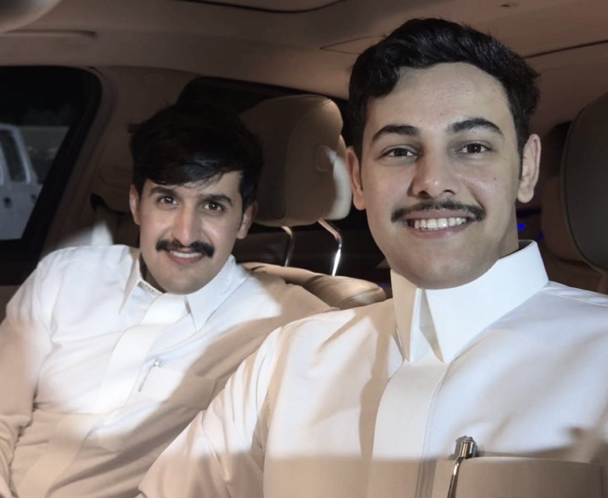 litsmewow's tweet photo. شيوخ الليلة 👑 https://t.co/cWrWuvYxa3