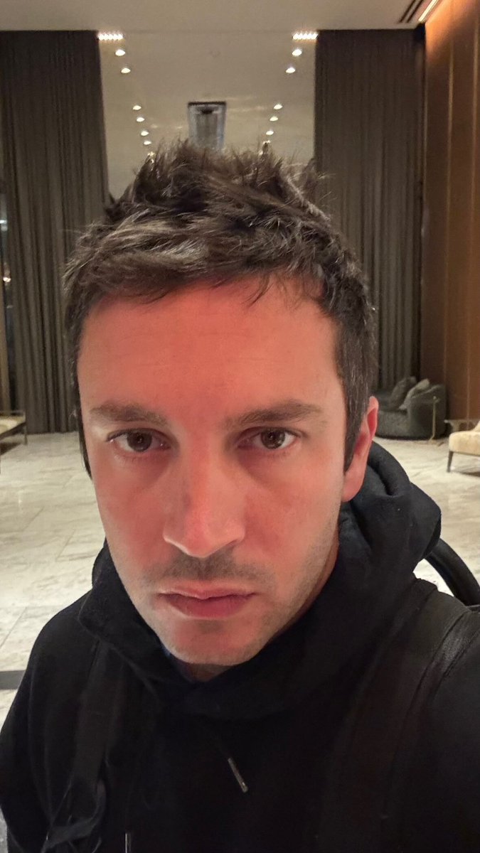 ppaladito's tweet photo. missing the tyselfies BAD rn https://t.co/6eQxXIpCfp