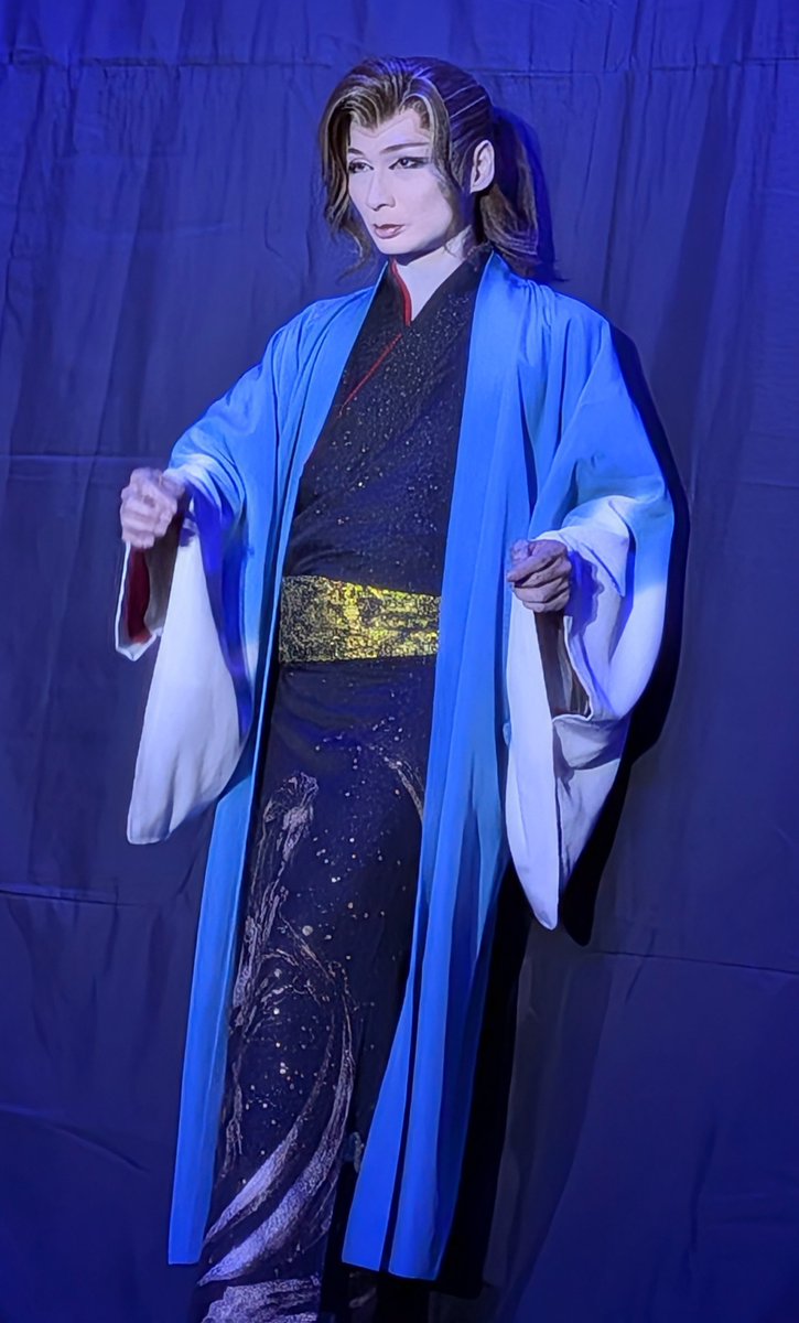 kayoko114's tweet photo. 9/27 鈴成り座
のぼる＆千春＆優翔＆神龍4人祭り
イブニングショー
#花組むらさき
特別ゲスト
#澤村優翔 https://t.co/LgEAlMe2rf