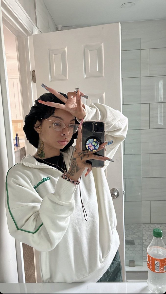 LilyMileena tweet picture