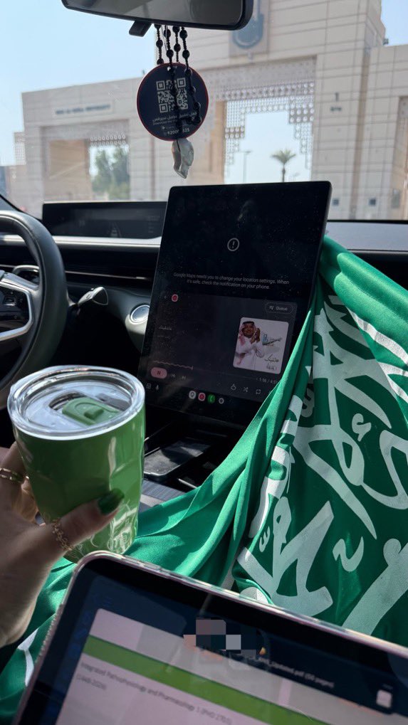 uiwwv's tweet photo. 🤍🇸🇦 28/09 🇸🇦🤍
الله يديم الأمن والأمان ويعز الممرضات فكل مكان☝🏻
#UQU #نادي_التمريض_الطلابي #UQUNURSE47 https://t.co/5dJ3sWTi1j