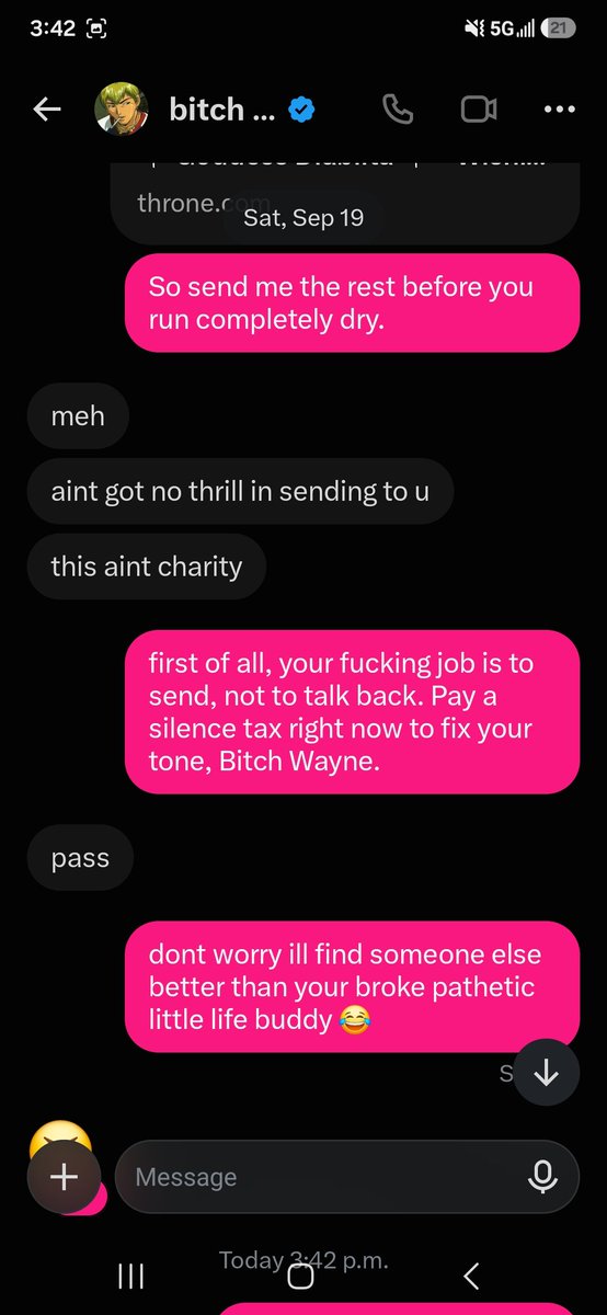 sadredthug's tweet photo. tryna make me look bad, bro look at yrself u cant be talking and wtf does ts have to do w my looks like??? no sub should treat any goddess this way, idgaf who r u, if u finna disrespect me ima disrespect u. like stfu boy https://t.co/Z9VqQKlH8a