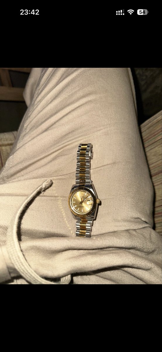 solowatches1's tweet photo. Rolex Two-Tone Datejust 36 Gold/Silver. 

Pop up with offers. Fully authentic.✅
Let’s get this gone as soon as possible. https://t.co/niN2nOuHRr