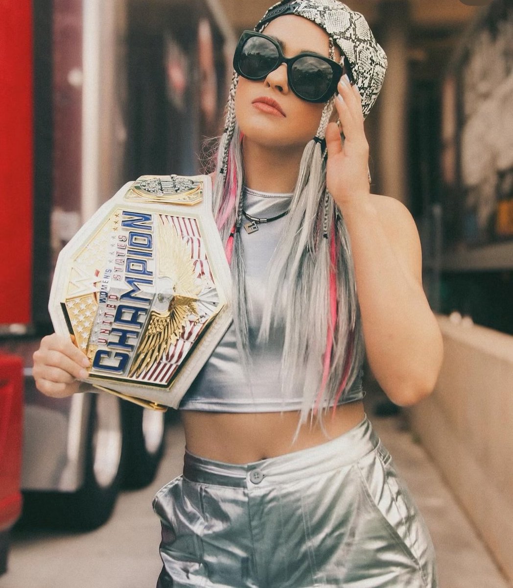 DeadlyMadnessG's tweet photo. Champion times. https://t.co/f3sfcepoW8