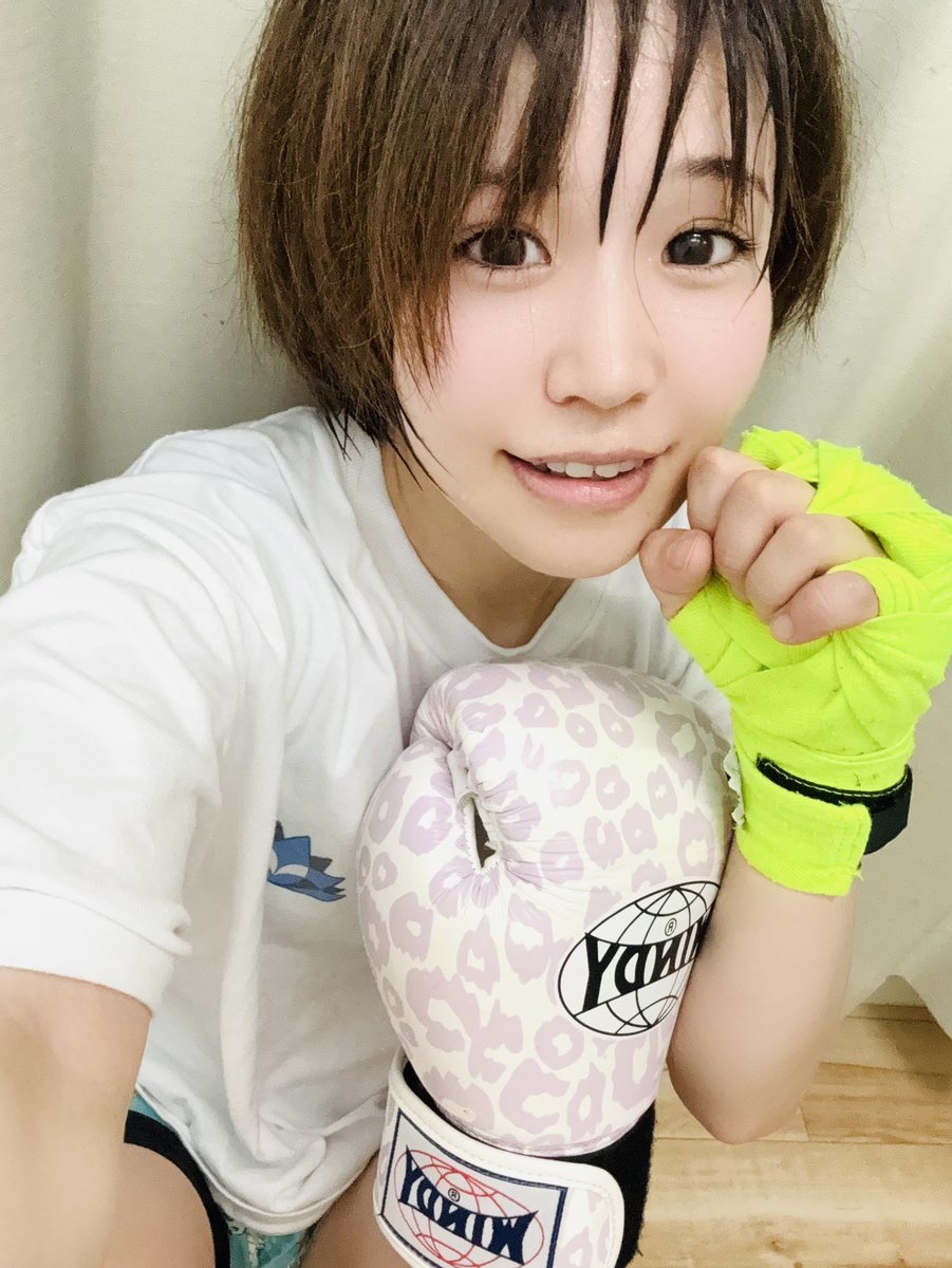 Shiari_boku2's tweet photo. おはくれまち💚
君のこと考えながらスパーリングしたよ✨

10/3(土) は1本のみ！
中野坂上S.U.Bで⚡️Road to Fes⚡️です！

トリを任せていただいたので盛り上げますよー！10月最初のライブぜひ遊びに来てねえ𖠿🚶🏻‍♀️🚶🏻🚶🏻‍♂️⸒⸒⸒ https://t.co/IrmVV2FijN