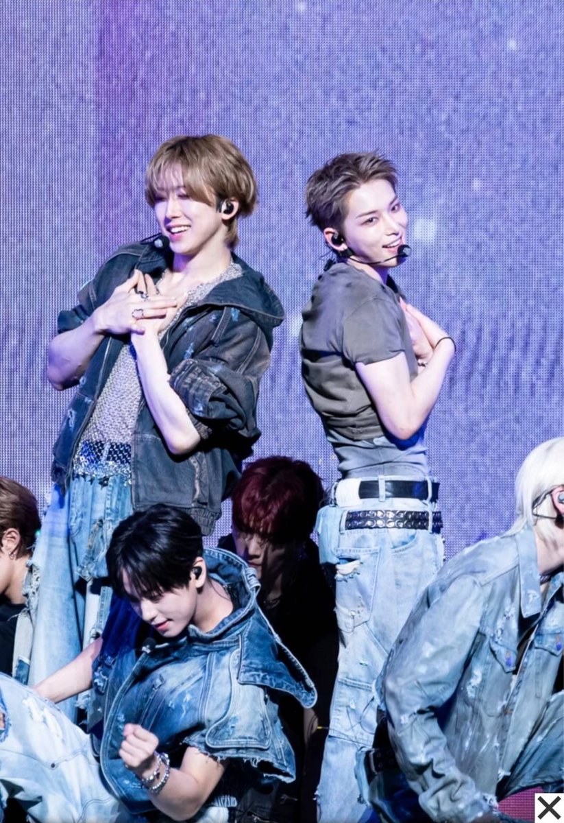 Fuma_FANBASE's tweet photo. ＼𝕀𝕟𝕗𝕠𝕣𝕞𝕒𝕥𝕚𝕠𝕟 📢／
装苑の公式Xから ⁡#andTEAM SHOWCASE 「#MarkonMe」のゲームコーナーで披露した“LUNÉに甘える一言”＆スペシャルライブの様子をお届け🎥❤️
撮り下ろし写真あり！
レポート記事もあわせてチェック✨
たくさんのいいね🩷とリポストをお願いします！
#andTEAM_FUMA https://t.co/N0xtpuRlLn