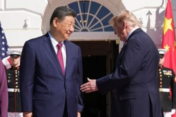 ApsRadioNews's tweet photo. Trump Disputes His Ambassador’s Account That He Asked China’s President if He Wanted to Buy US Arms
https://t.co/HpBC6kl0PF
#Trumpdisputed
#DavidPerdue
#USarms
#APSRadioNews https://t.co/6iXISkTADL