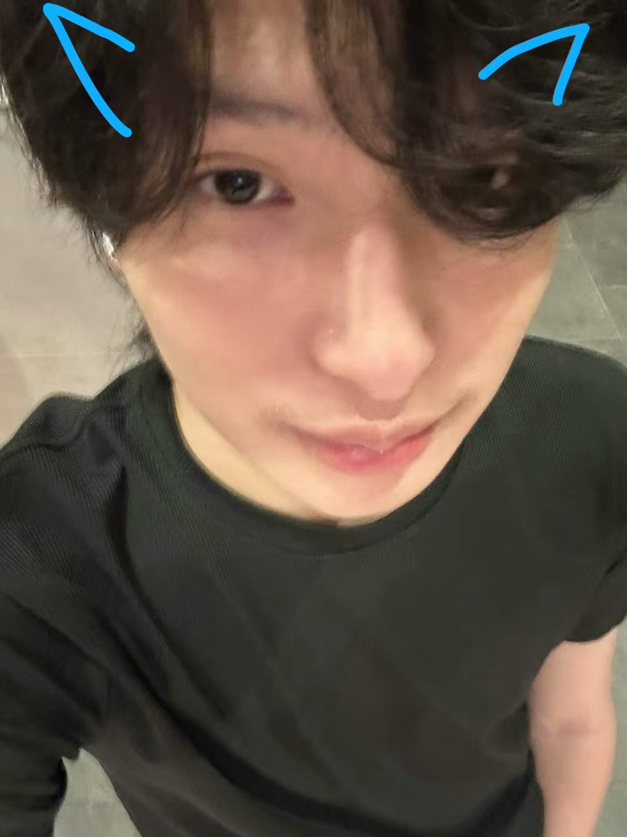 Wheezyyisd's tweet photo. 男孩撒尿尿 https://t.co/Vp1HPggqlO