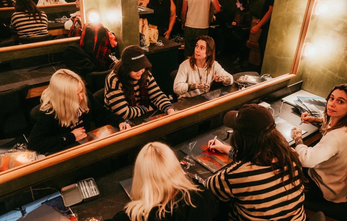 concertleaks's tweet photo. Signed copies of boygenius’ ‘the record’ and Phoebe Bridgers’ ‘Lost Weekend’ were available today at Finer Sounds in Brooklyn! 

‘the record’ is now sold out. https://t.co/RUSpEbDdP0