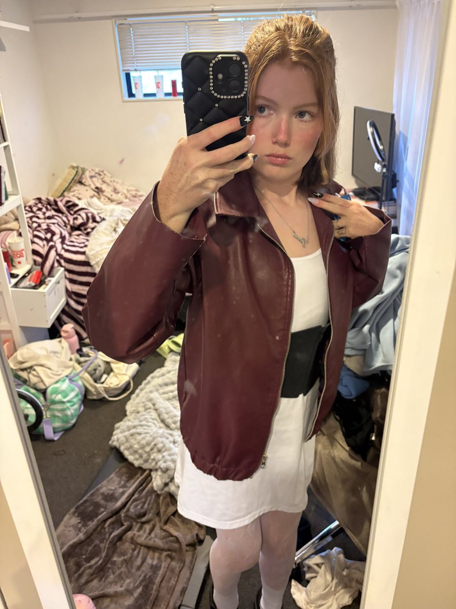 skyy_onlybb's tweet photo. My Conan gray concert fit !! Was an amazing night!! https://t.co/xCIBka1NBf