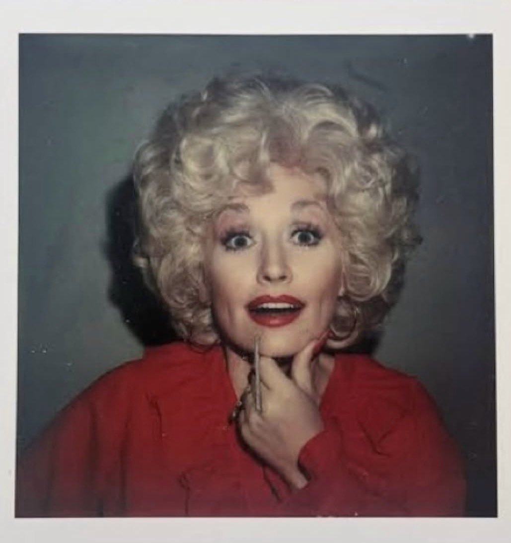 kathreetruther's tweet photo. these BTS polaroids of dolly on the 9 to 5 set 🥹🦋✨🩷 https://t.co/nc2Z6OT5Go