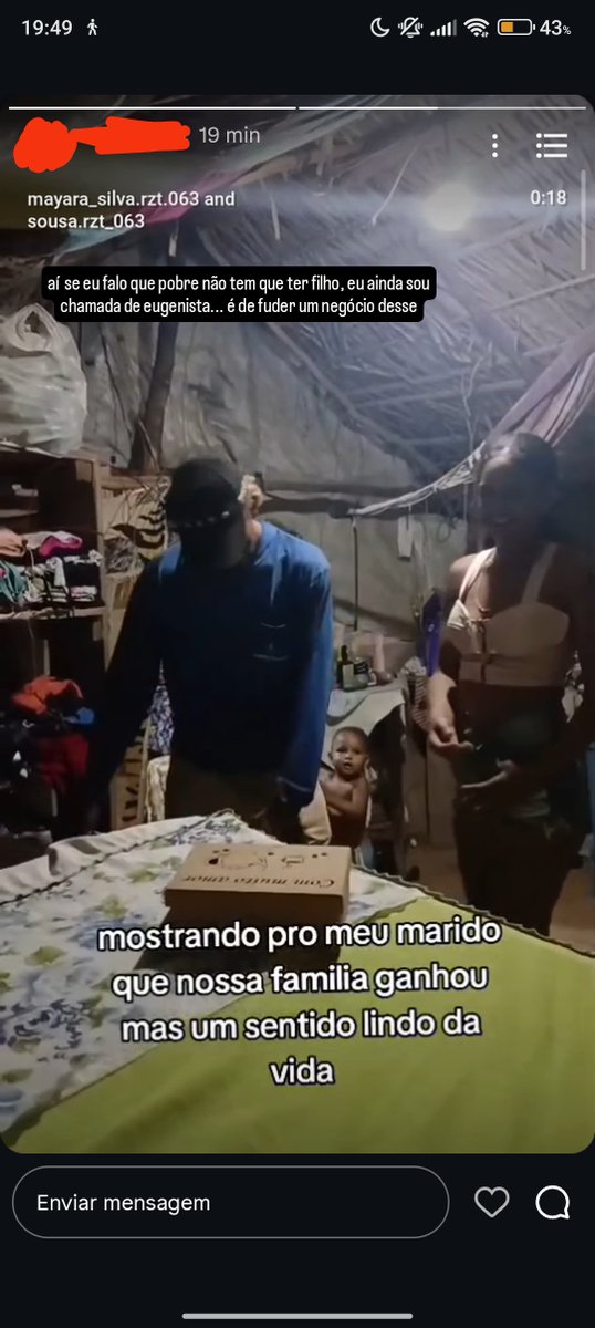 luccabire's tweet photo. A vagabunda achando que tá arrasando por postar uma merda dessa vsfd https://t.co/WYH8fKNXeU