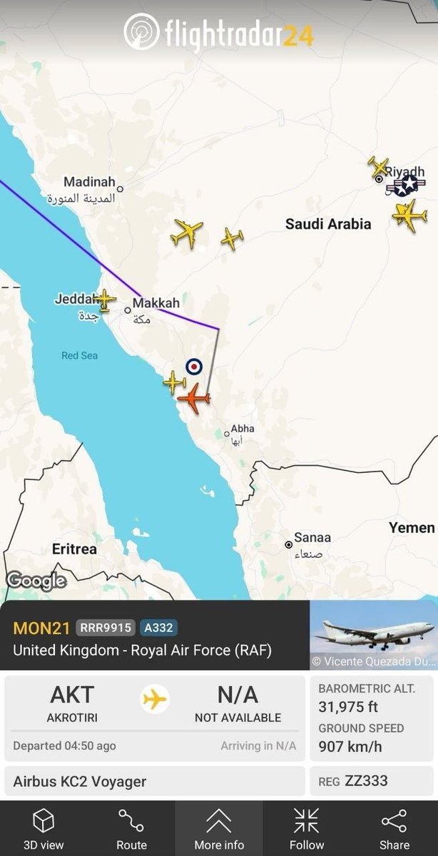 Mohaewn's tweet photo. اليوم، كانت تقوم طائرات التزويد بالوقود التابعة لسلاح الجو البريطاني تحلق فوق جنوب المملكة السعودية لدعم الطائرات الحربية السعودية في عدوانها على اليمن.

#اليمن #السعودية #بريطانيا https://t.co/Trpi7qaze5