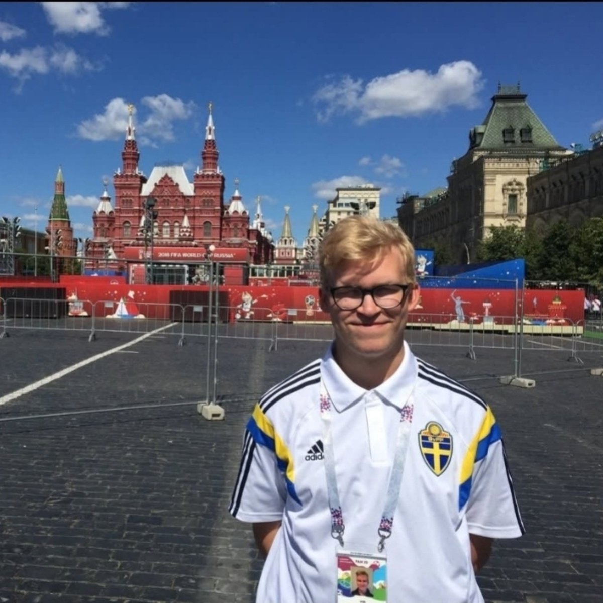comrade_casey's tweet photo. 🇺🇲🤝🇷🇺 Russia is not my enemy — in fact, they're my friend. https://t.co/eszeBeyBib