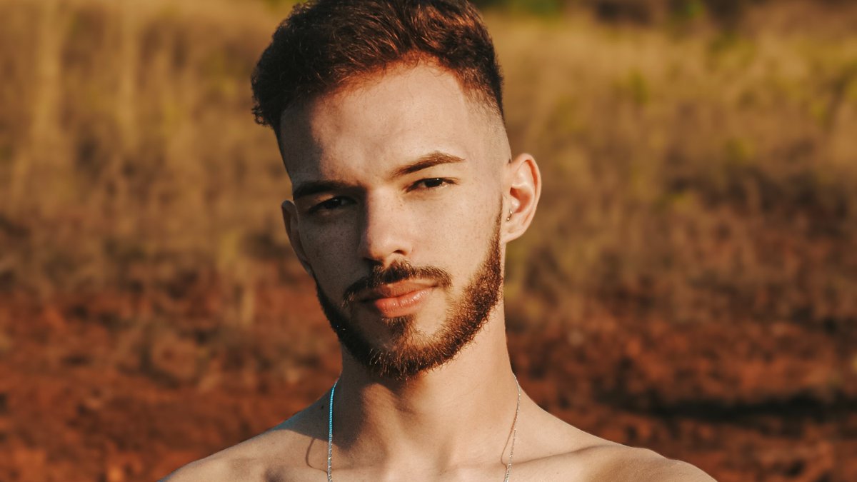 UmnPop's tweet photo. Ensaio sensual masculino ao ar livre em Belo Horizonte
https://t.co/7jg22lxwWA https://t.co/NzVrEWJQE8
